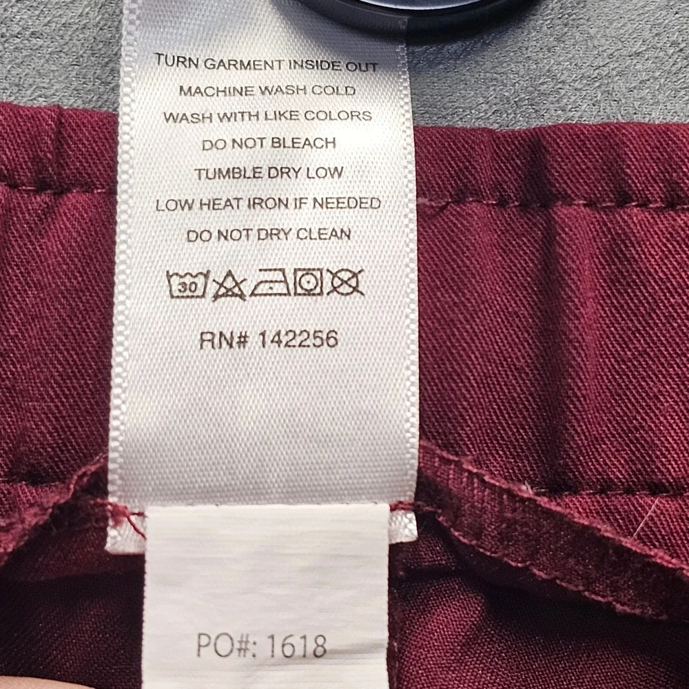 FIGS Technical Collection Burgundy Jogger Scrub Pants Mens L MXXSW2004